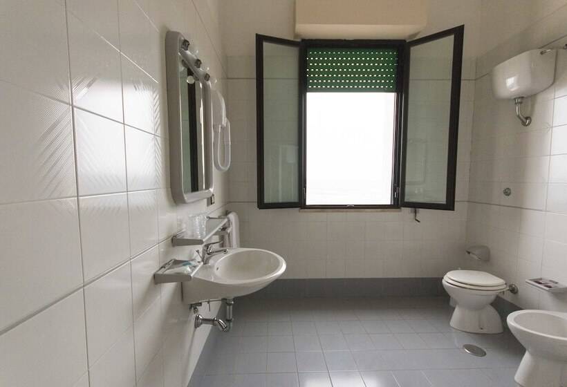 Номер Стандарт Вид на Море, Albergo Palazzo