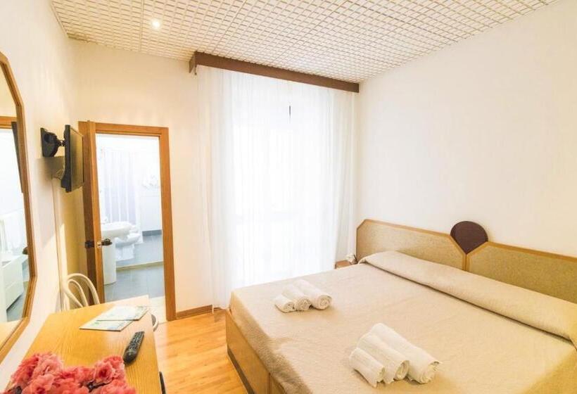 Одноместный Номер Вид на Сад, Albergo Palazzo