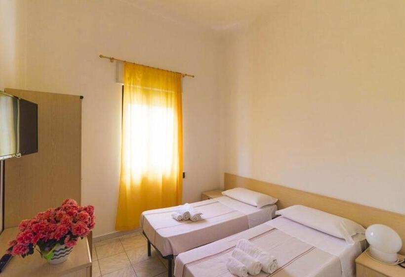이코노미 룸, Albergo Palazzo