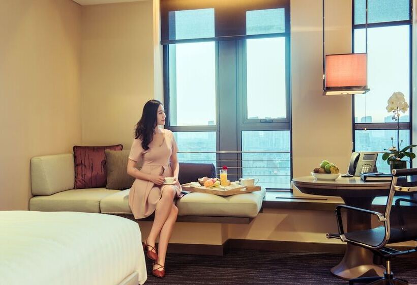חדר קלאב, Pan Pacific Tianjin