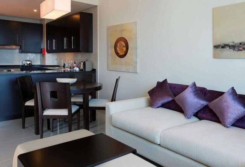Апартаменты 1 Спальня, Pullman Dubai Jumeirah Lakes Towers