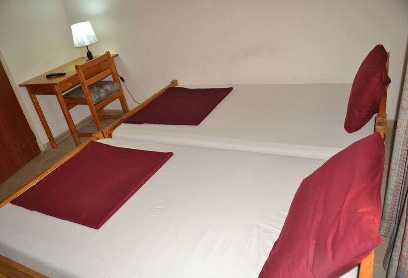 Номер Стандарт, Pink Hostel