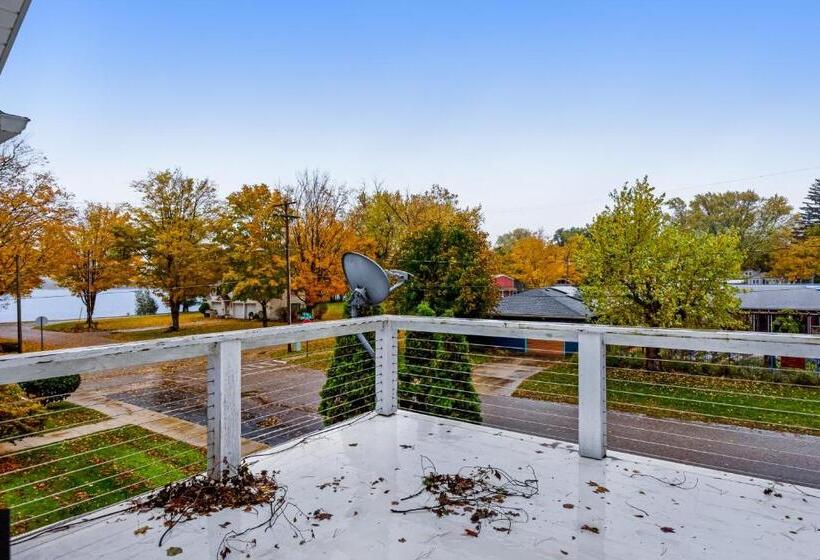 Апартаменты 3 Спальни, Beacon Court D
