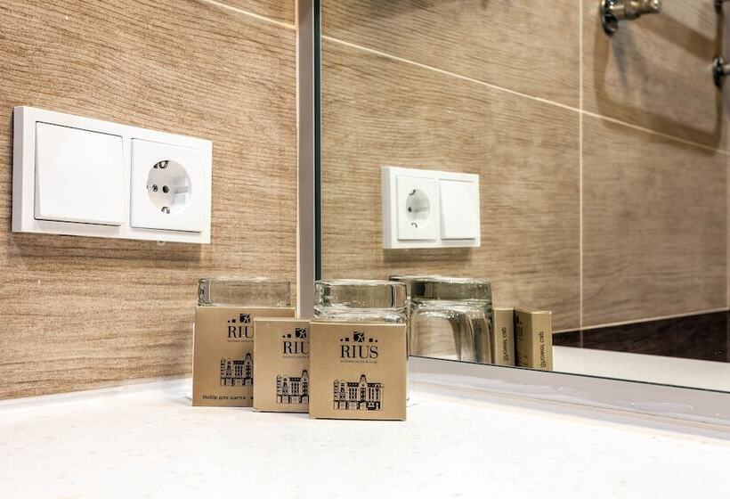 سوییت جونیور, Rius Hotel Lviv