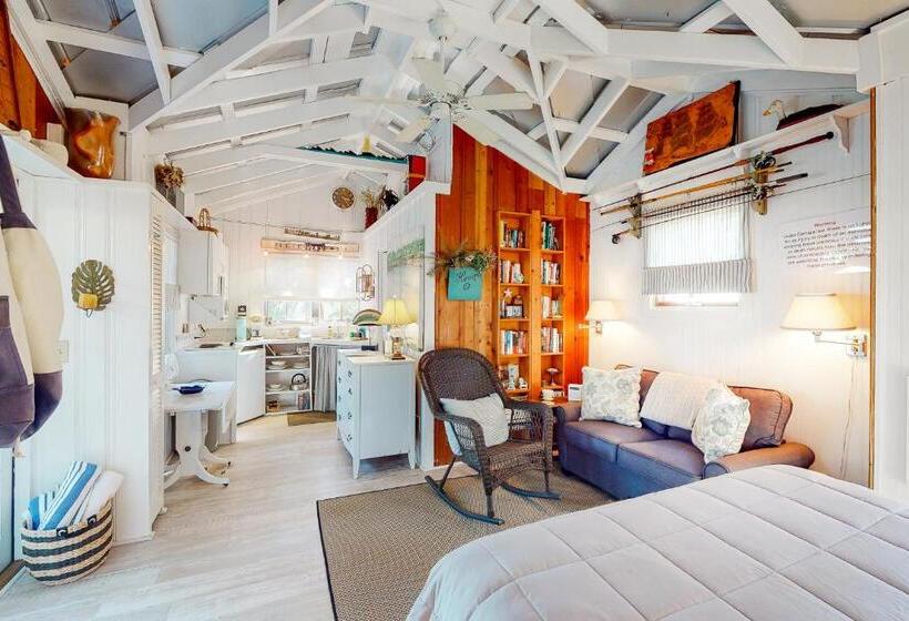 Студия Стандарт, Baby Breezy Tree House