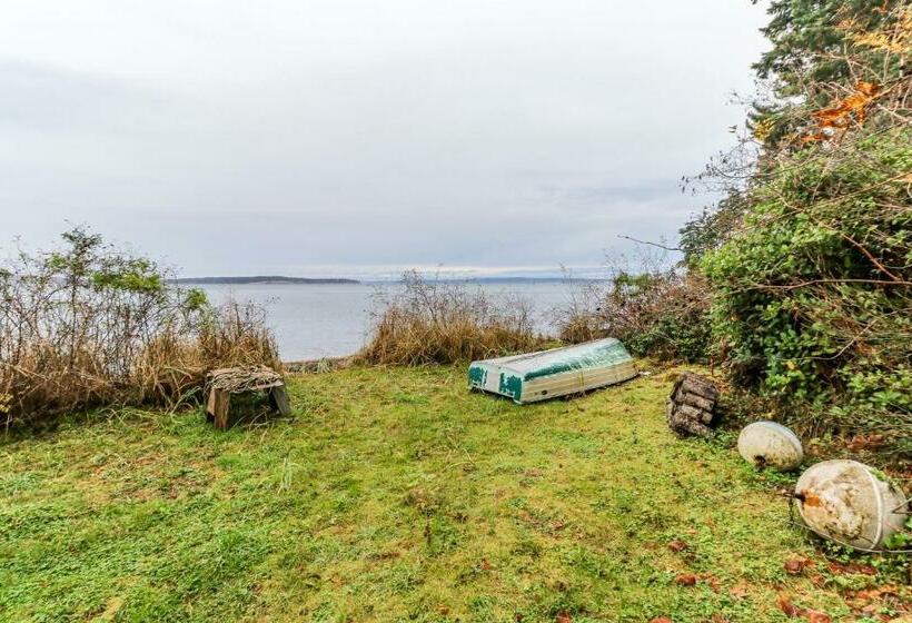 Студия Стандарт, The Cabin At Oak Bay