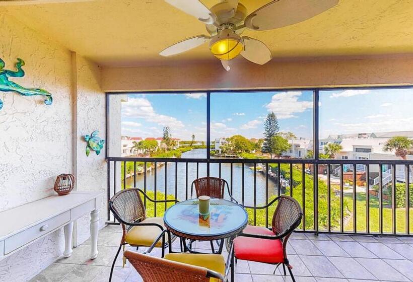 Апартаменты 2 Спальни, Sunrise Bay