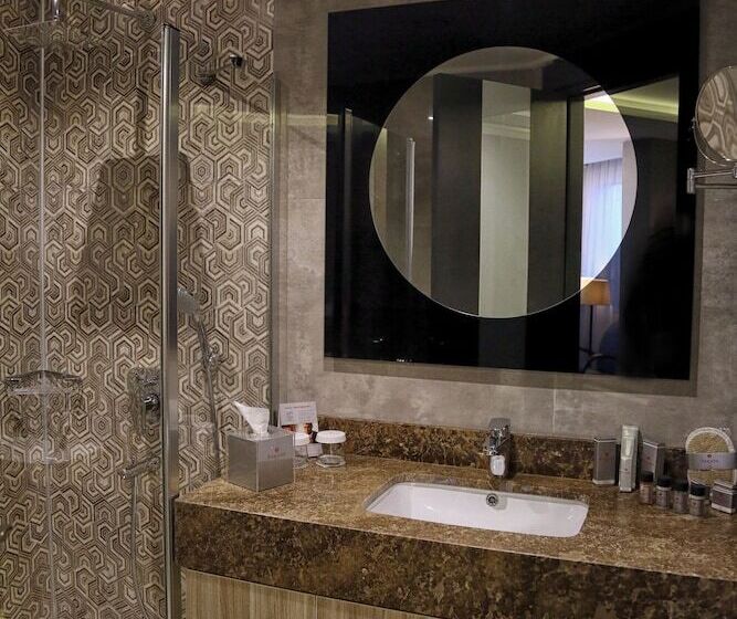 اتاق لوکس, Ramada By Wyndham Mersin