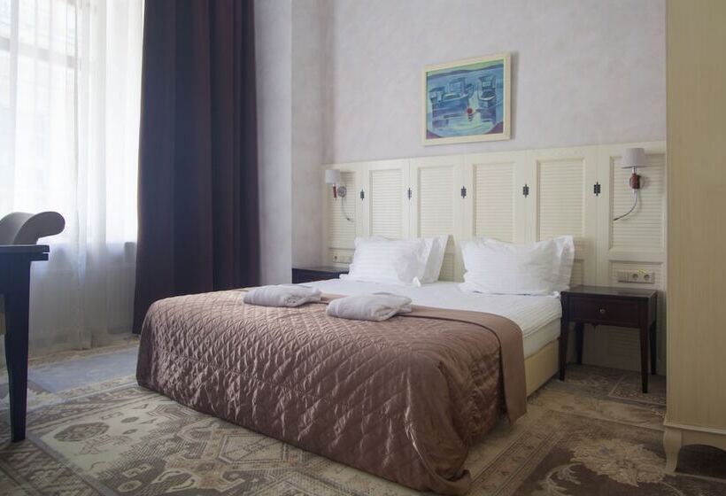 Люкс, Ribas Duke Boutique