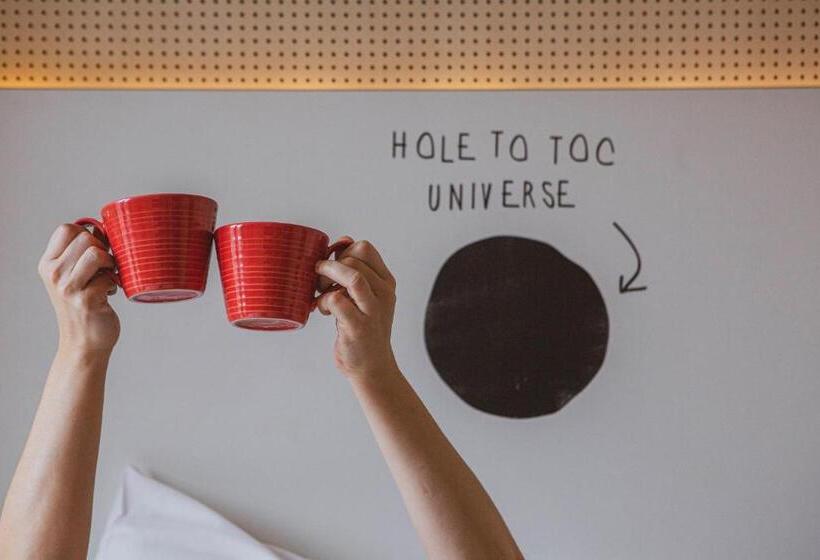 Номер Стандарт, Toc Hostel Barcelona