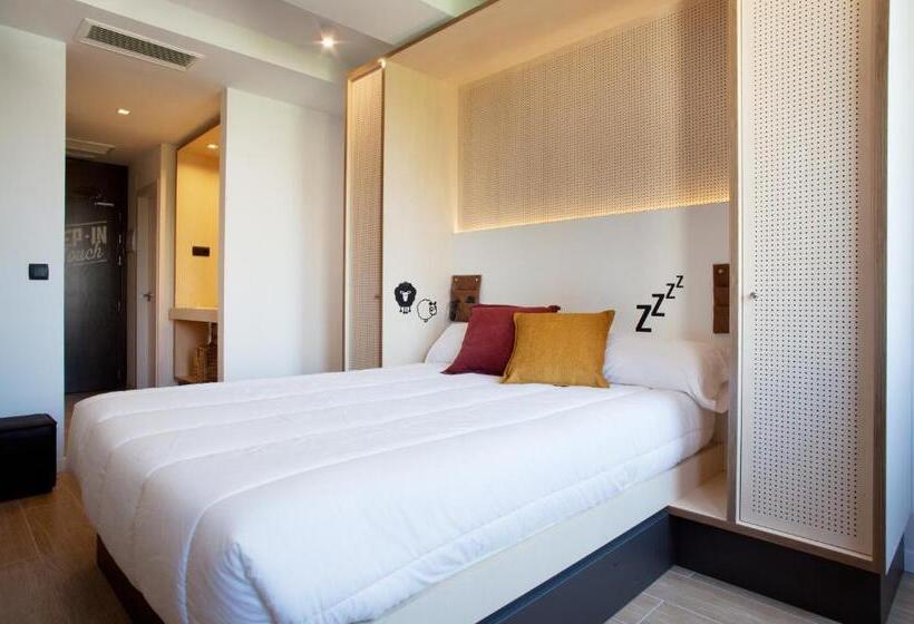 Номер Стандарт, Toc Hostel Barcelona