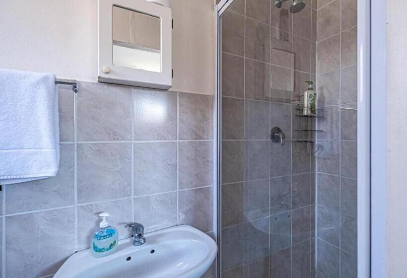 Номер Стандарт, 5 Third Avenue Guesthouse