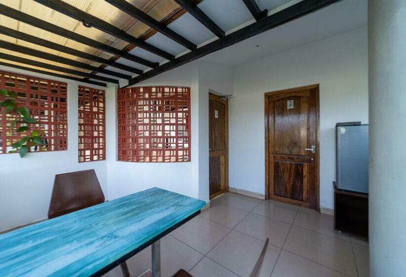 سوییت خانوادگی, Mermaid Farm House