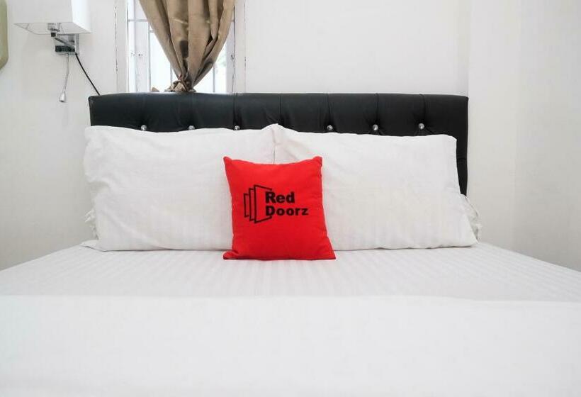 스탠다드 룸, Reddoorz Plus At Lovina Inn Tonrangeng River Side