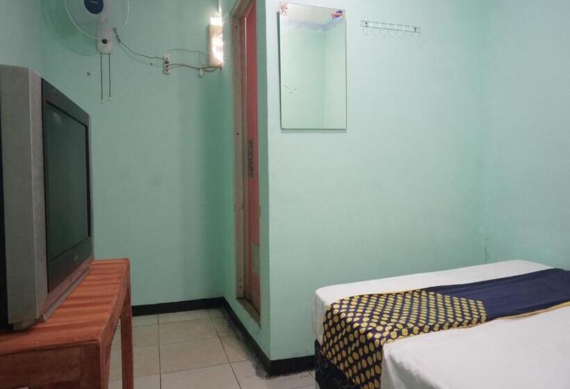 Номер Economy, Spot On 91860 Amazon Homestay Syariah 2