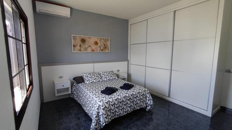 اتاق استاندارد, Sunset House