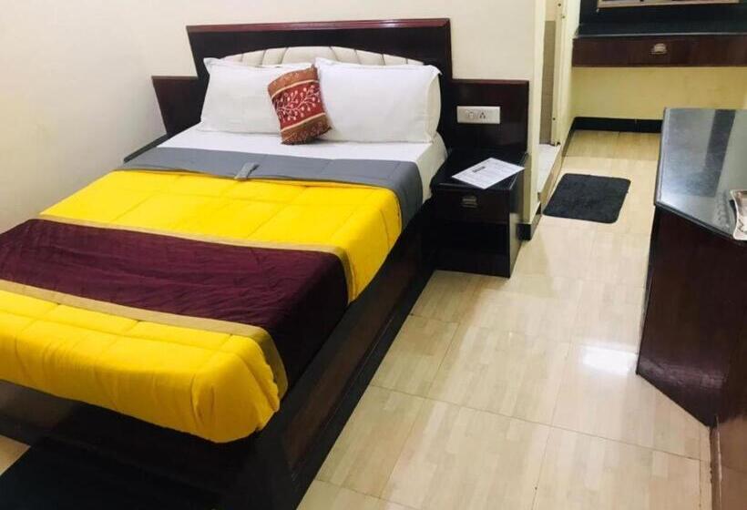 اتاق لوکس, Mystique Inn Ooty