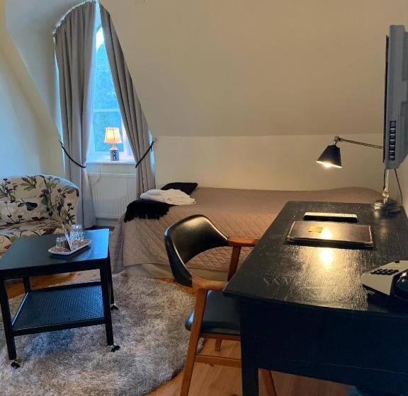 Standaard Driepersoonskamer, Nya Pallas