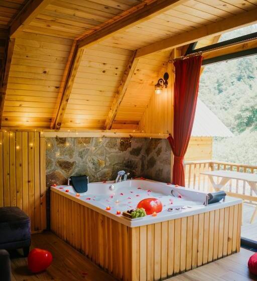 اتاق استاندارد با تراس, Serinle Bungalow