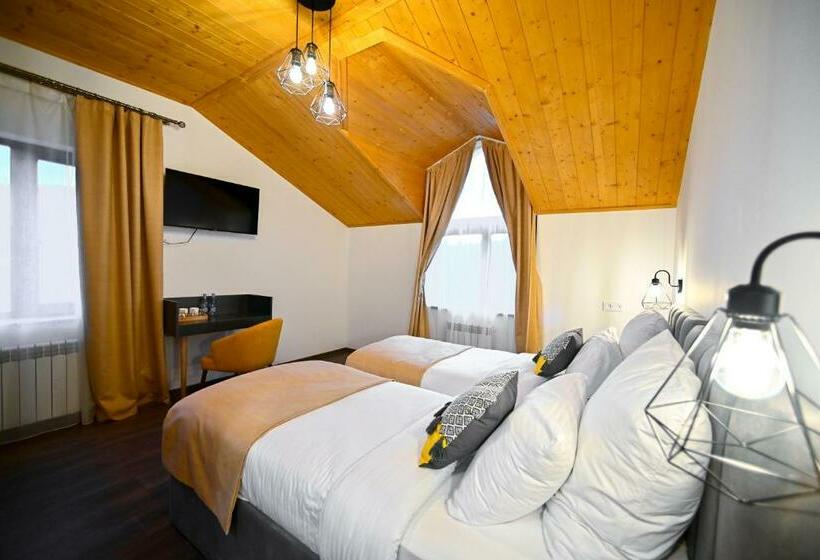 Номер Стандарт, Aurelia Hotel & Restaurant