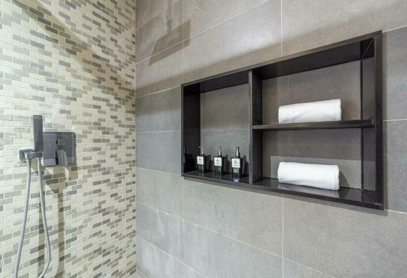 سوییت خانوادگی, Ataraxis Grand And Spa Fuvahmulah