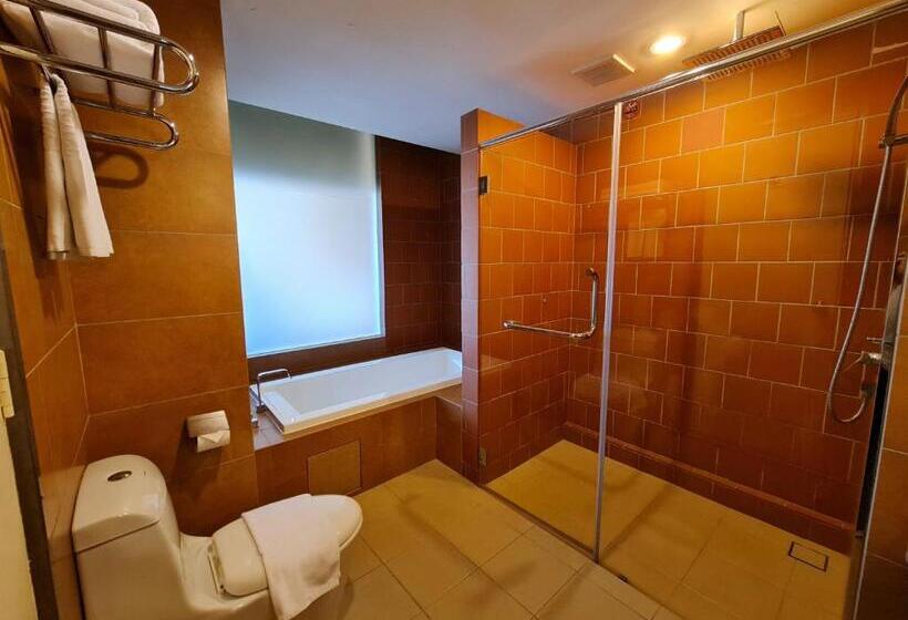 Suite, Swan Garden