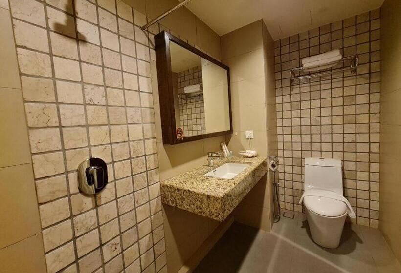Quarto superior, Swan Garden