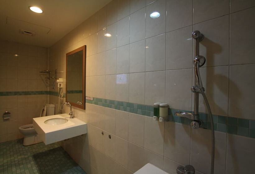 اتاق استاندارد, Tanxiang Resort Hotel Sun Moon Lake Harbour   Sun Moon Lake Pier