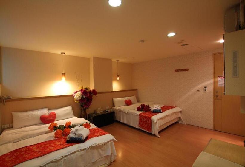 اتاق سوپریور با تخت بزرگ, Tanxiang Resort Hotel Sun Moon Lake Harbour   Sun Moon Lake Pier