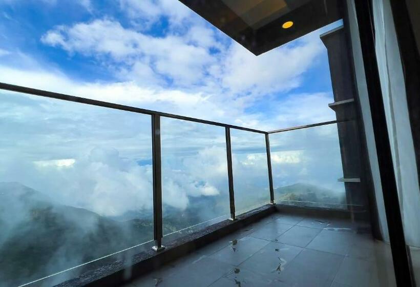 سوییت دوبلکس, The Yanné, Onsen