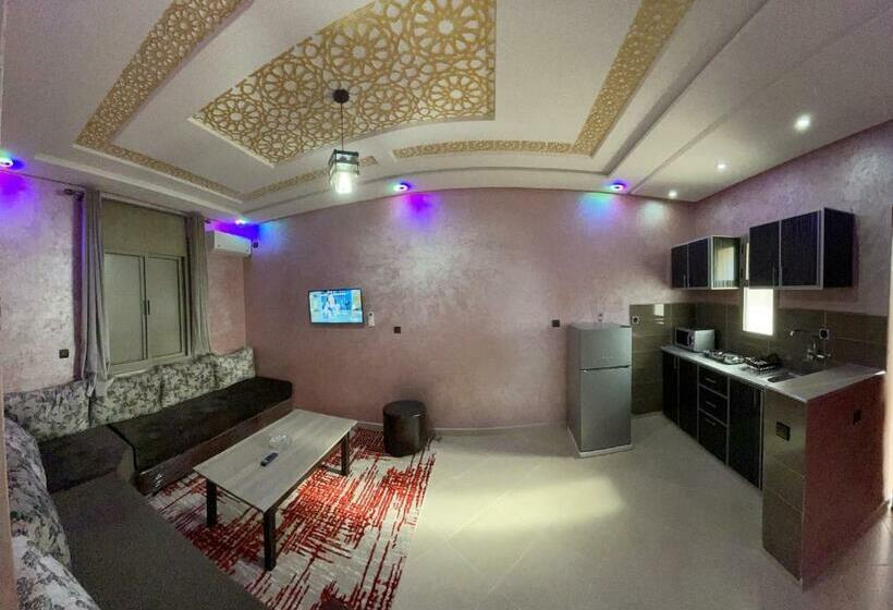بانگلوی استاندارد 2 خوابه, Ighiz Inn Resort
