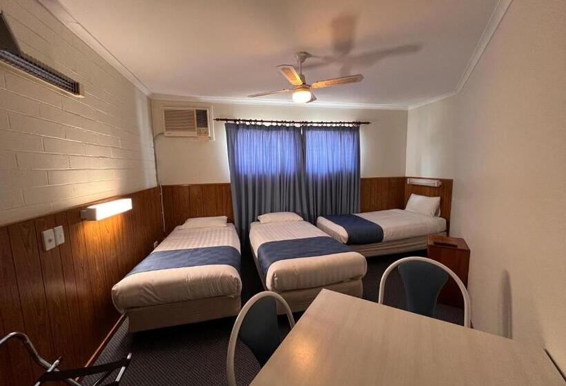 디럭스 패밀리 룸, Sturt Motel Balranald