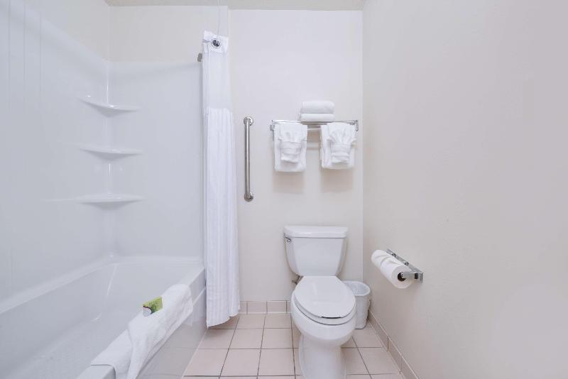 身障者適用スタンダードルーム, Holiday Inn Express Sidney, An Ihg