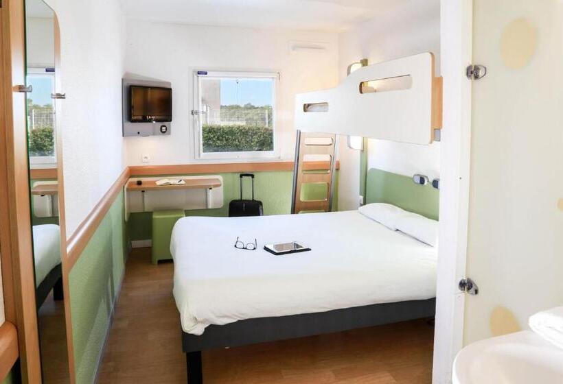 חדר סטנדרט לשלושה עם מיטת קומתיים, Ibis Budget Hotel Vitrolles