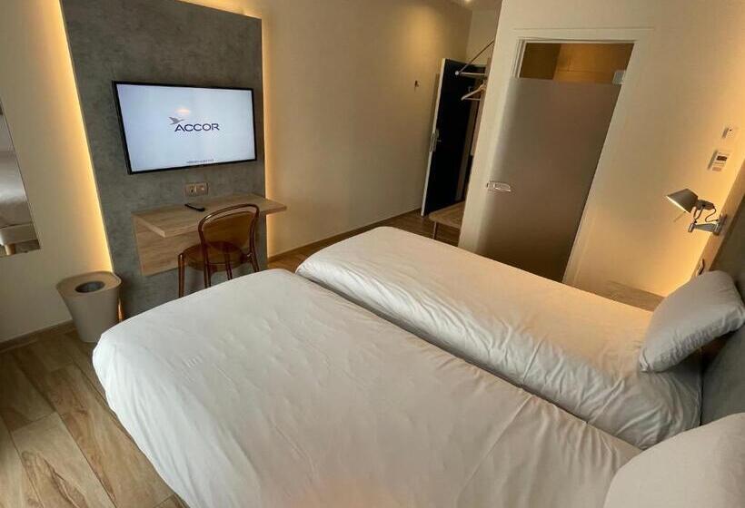 Номер Superior, Ibis Styles La Louviere