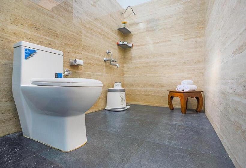 Номер Стандарт Вид на Бассейн, The Spectrum Resort, Chikmagalur