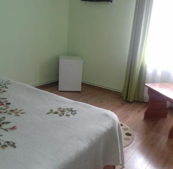 Номер Economy, Casa Doboş