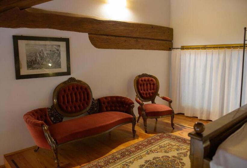 سوییت جونیور لوکس, Palazzetto Ardi