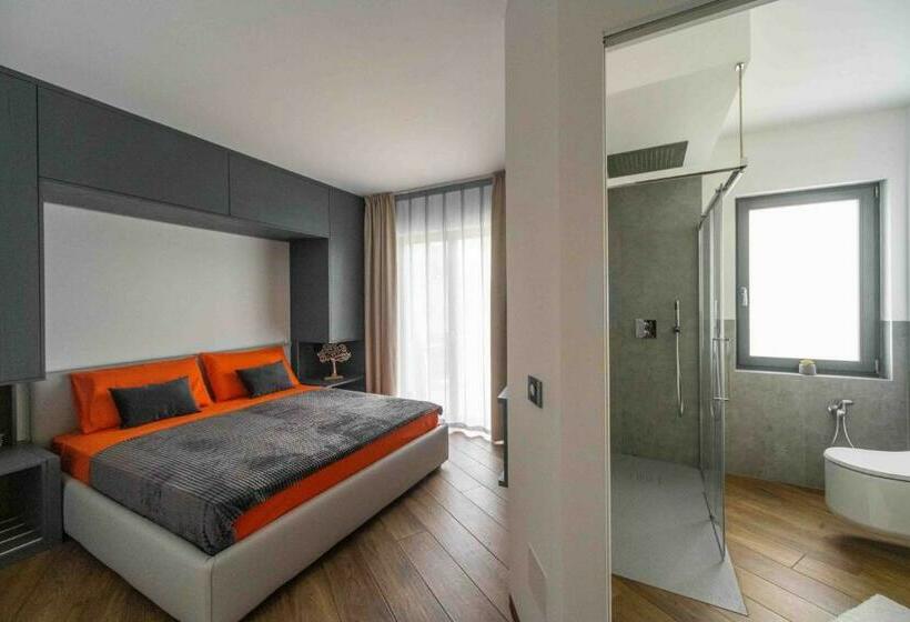 Номер Стандарт Вид на Сад, Dolomiti Nice1