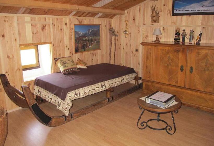 Трехместный Номер Стандарт Совместная Ванная, Le Corral Chambre D Hôte