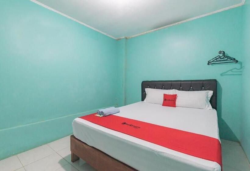 스탠다드 룸, Reddoorz Near Pantai Ujung Genteng