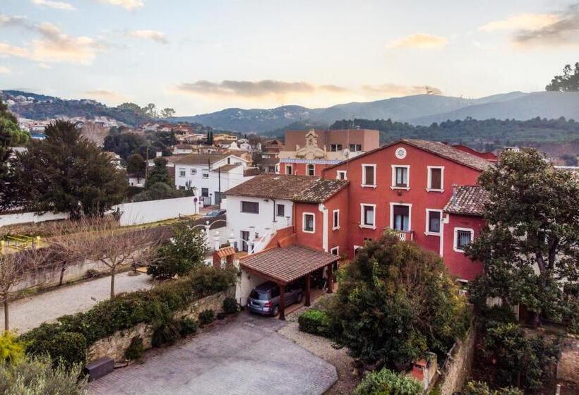 اتاق استاندارد با سرویس بهداشتی مشترک, Habitaciones En Villa Coliving Masía Rural