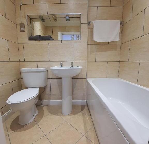 Люкс Deluxe Кровать Кинг, Charnwood Regency Guest House