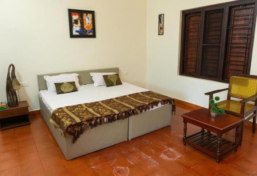 스탠다드 룸, Canalview Private Cottage Azhikkal Ayiram Thengu