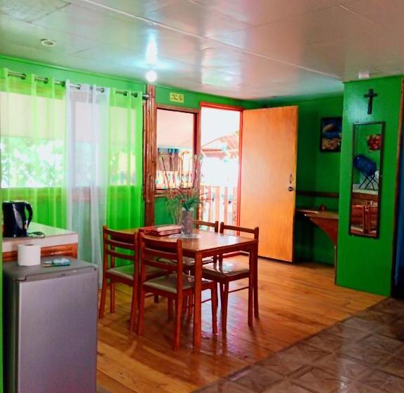 スイート（家族用）, Smallfry S Beach Resort