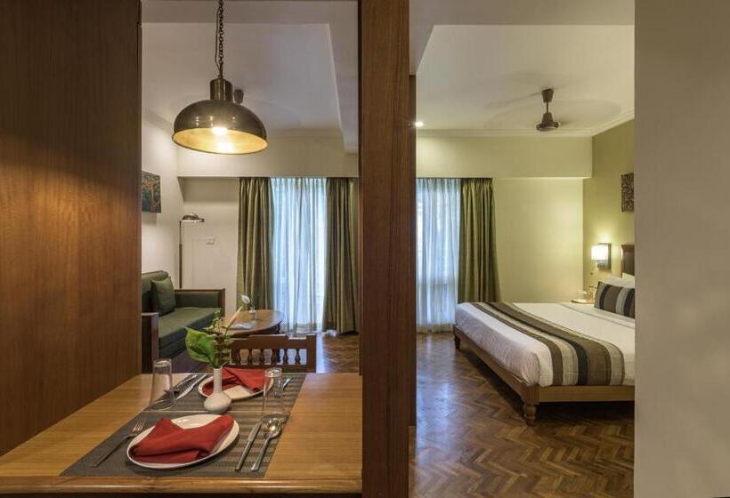 Номер Superior, Club Mahindra Mount Serene, Munnar
