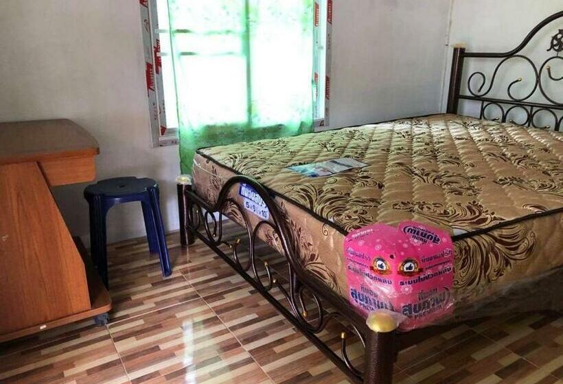 Номер Стандарт Вид на Сад, Garden Home, Chanthaburi