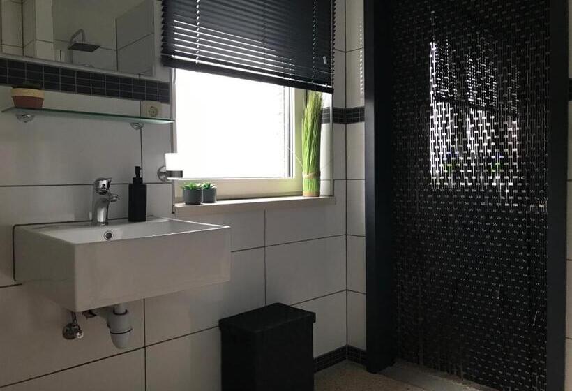 Номер Стандарт, B&b Zonnedauw