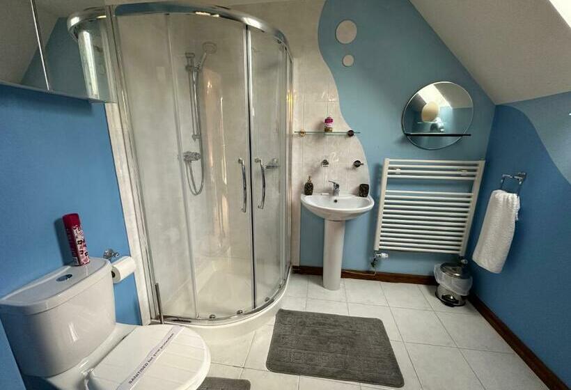 Номер Стандарт с Балконом, Barnfields Retreat