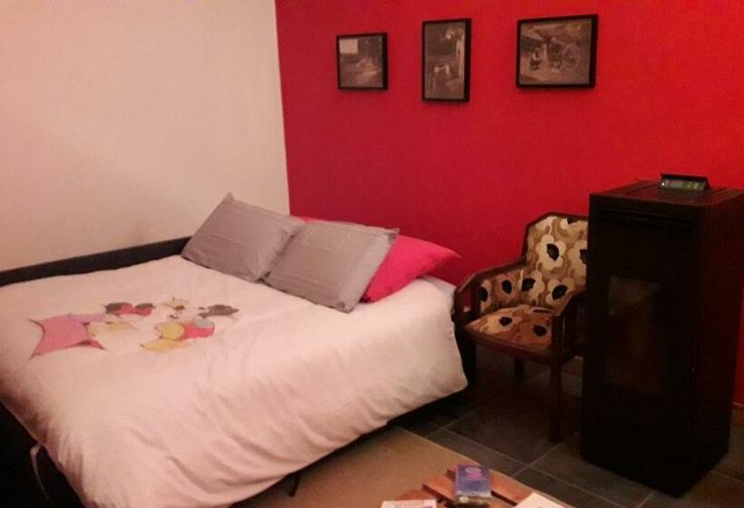 Семейный Номер, Le Relais